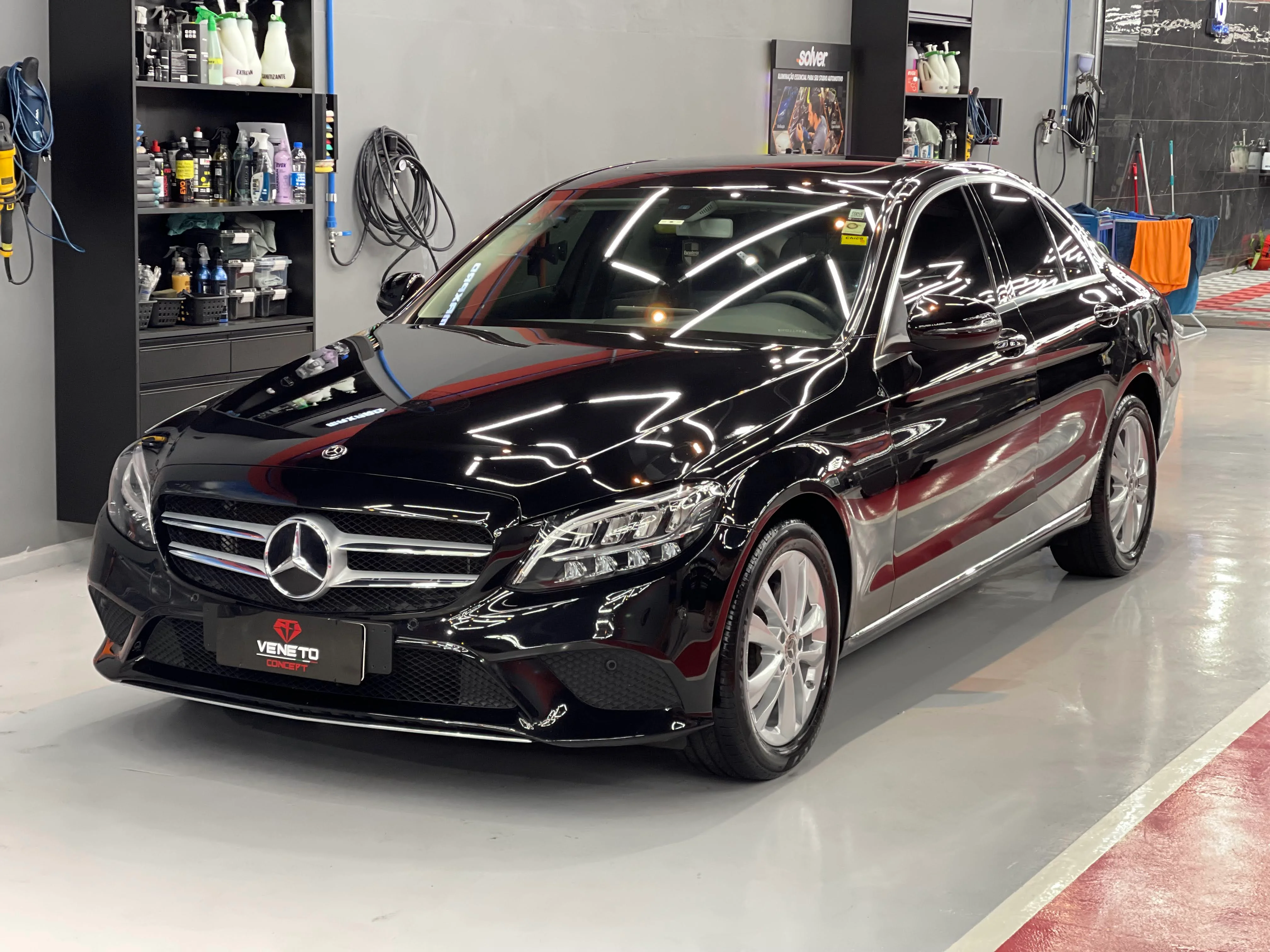 Atendimento Veneto Studio Carro